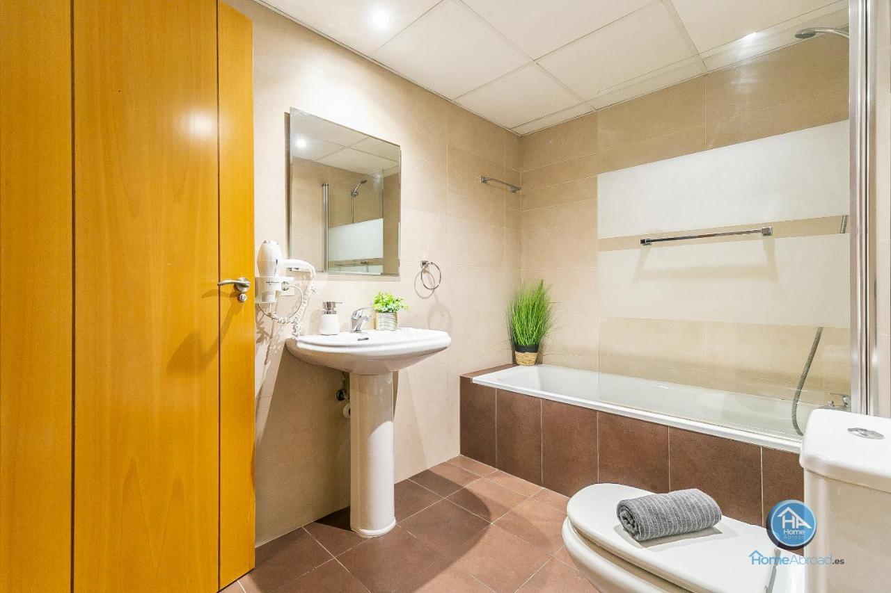 Malaga Boutique Stay - Carlos Haya Area With Parking المظهر الخارجي الصورة